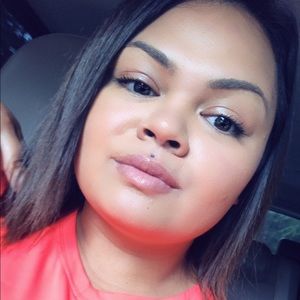 Meet your Posher, Senchelle